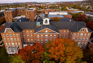 https://www.iup.edu/about/images/redesign-images/20221021_073123_drone_aerial_campus-380x260.jpg