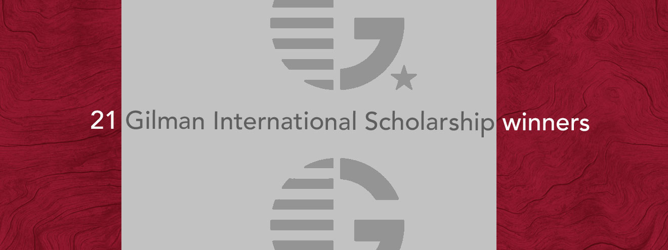 Infographic stating: 21 Gilman International Scholarship winners