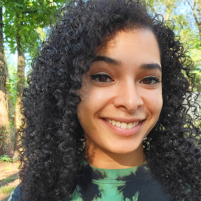 Kiani Lozada ’17