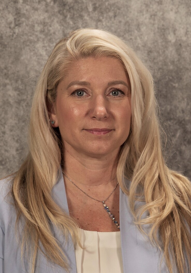 jenn kirsch headshot