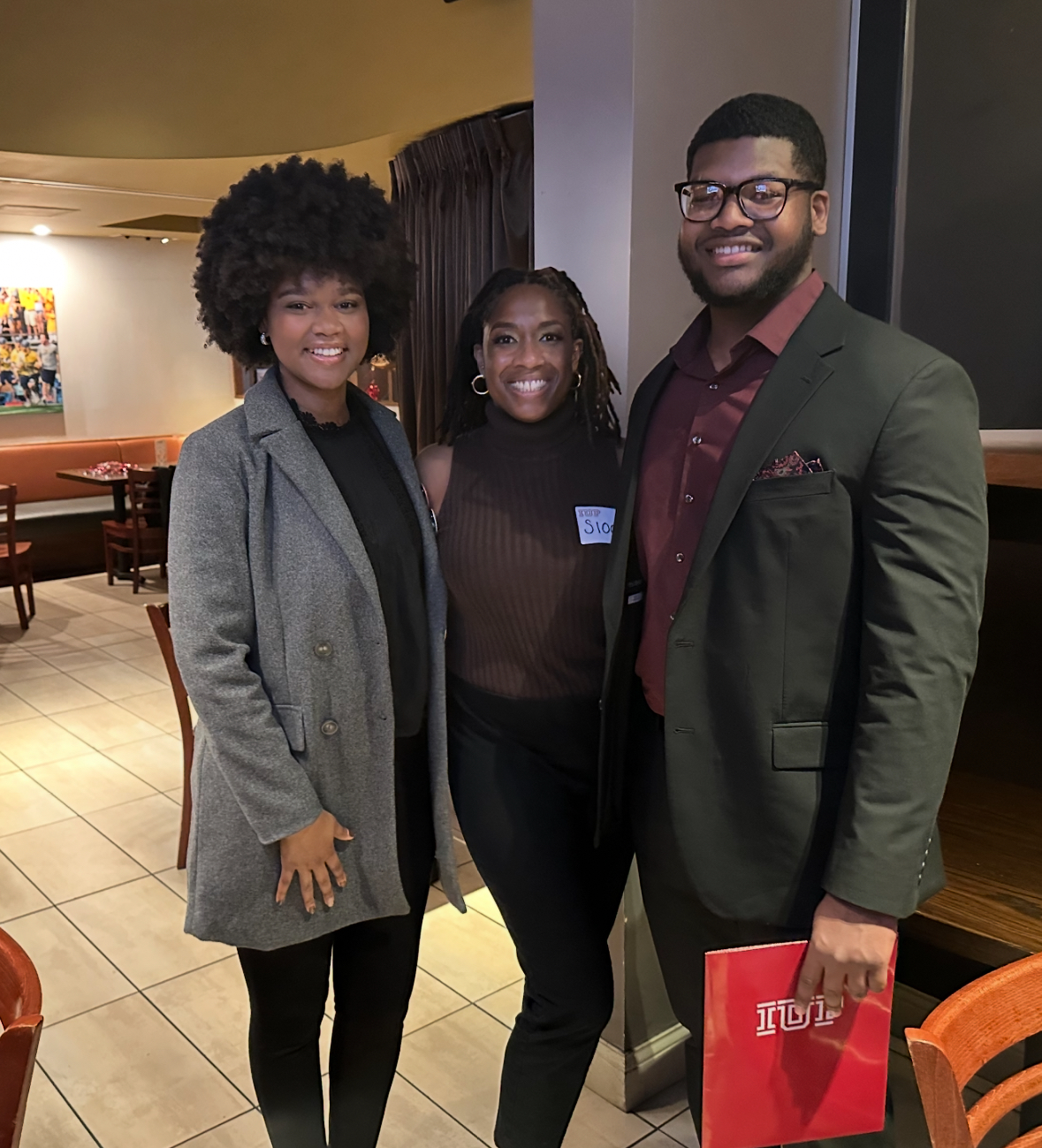 IUP alumni and students at the BEAC networking event