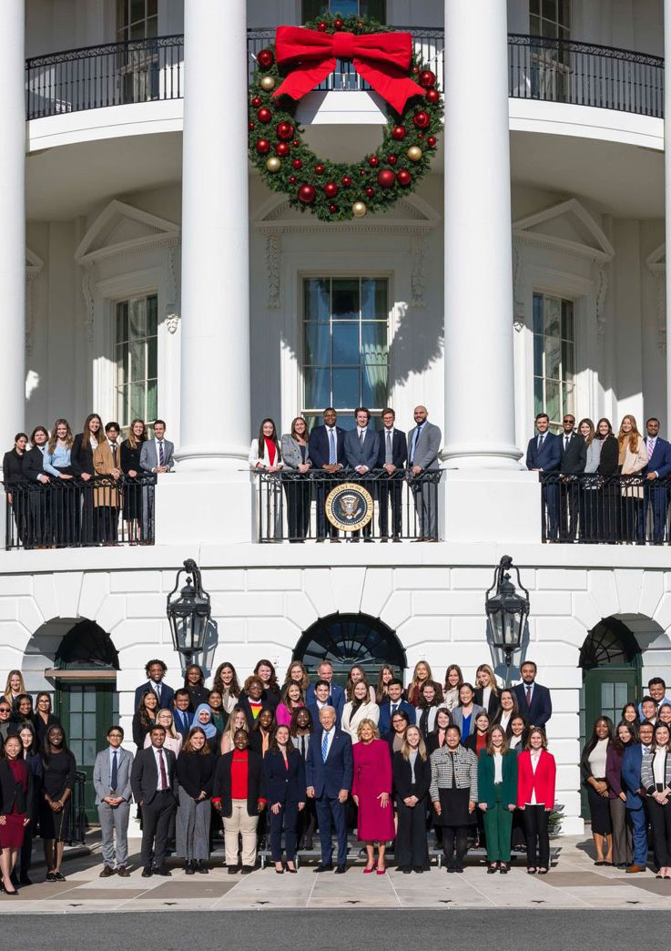 Erika and other White House interns with President Joe Biden at the White HOuse