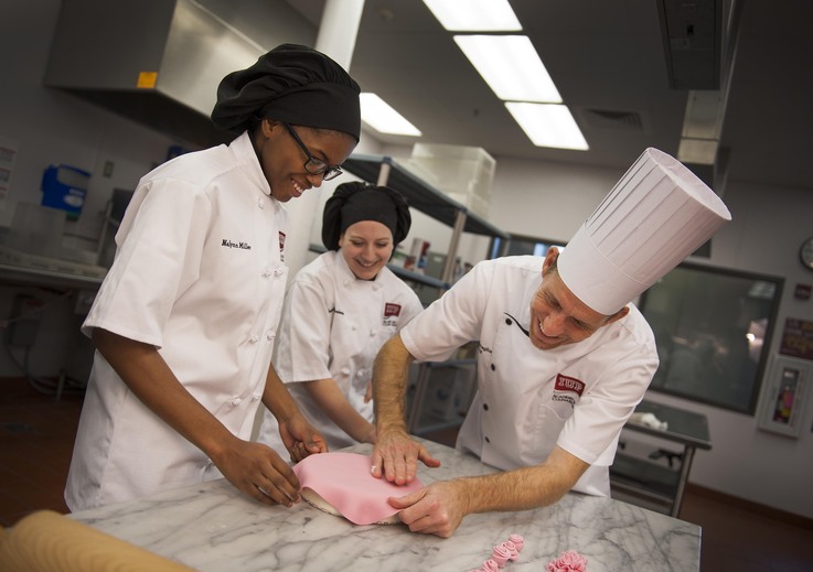 Chef Battaglia and baking students