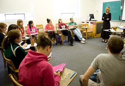 Dr. Kerr teaching English Education students