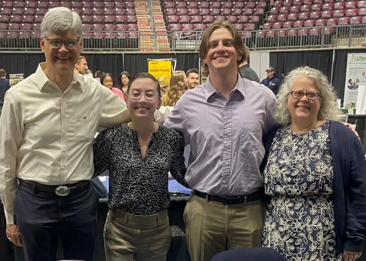 Drs Jozefowicz with Alumni Albright and Black