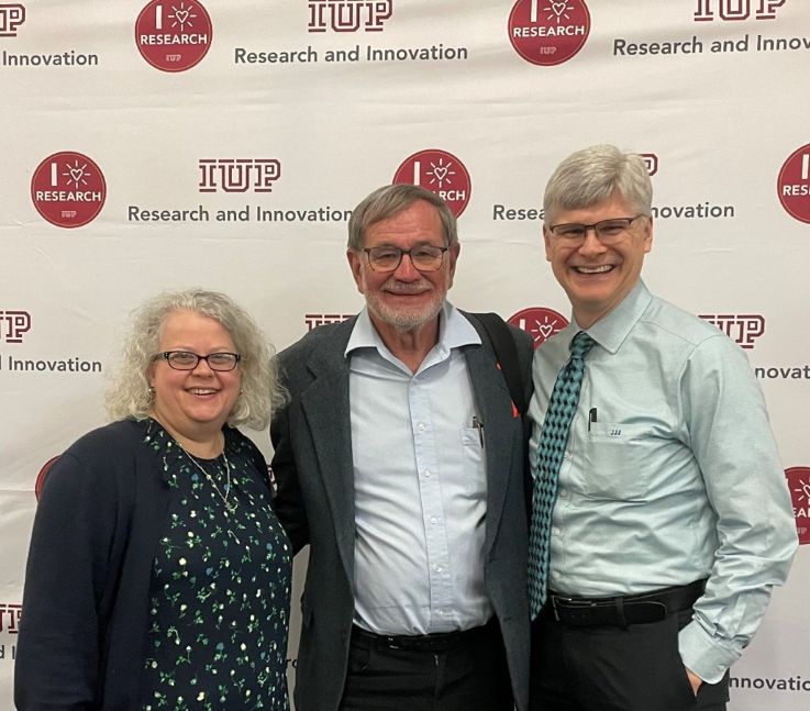Stephanie Jozefowicz, John Chernega ’73, and Jim Jozefowicz