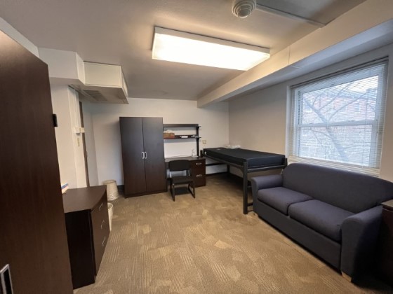 Whitmyre Hall Deluxe Double Room