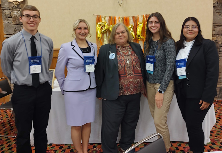 Christina Huhn and students
