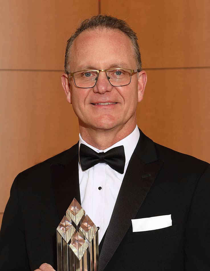Ed Hartman ’86