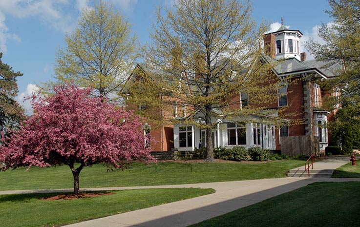 Local Alumni Invited to Campus on June 23