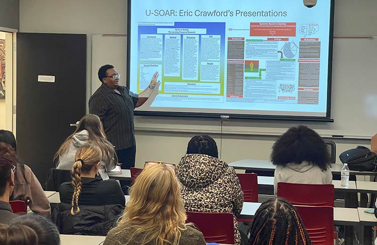 IUP Student Presents U-SOAR Research to Sociology Class