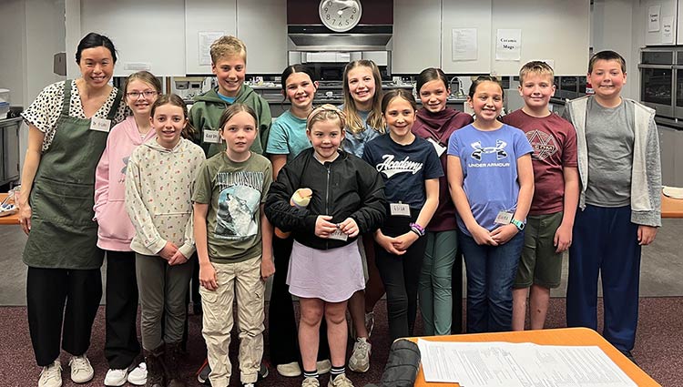 IUP Allied Health Professor Provides Cooking Classes to Homeschooled Children