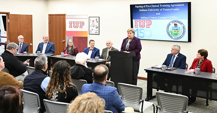 Curt Scheib, Steve Hovan, Miko Rose, Michael Driscoll, Jerry Overman, Bonni Dunlap, Michael Keith, and Sherene Hess