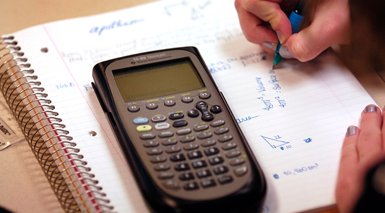 Summer Bridge Program Kicks Off: Helping New Students Improve Their Math Skills and Placement