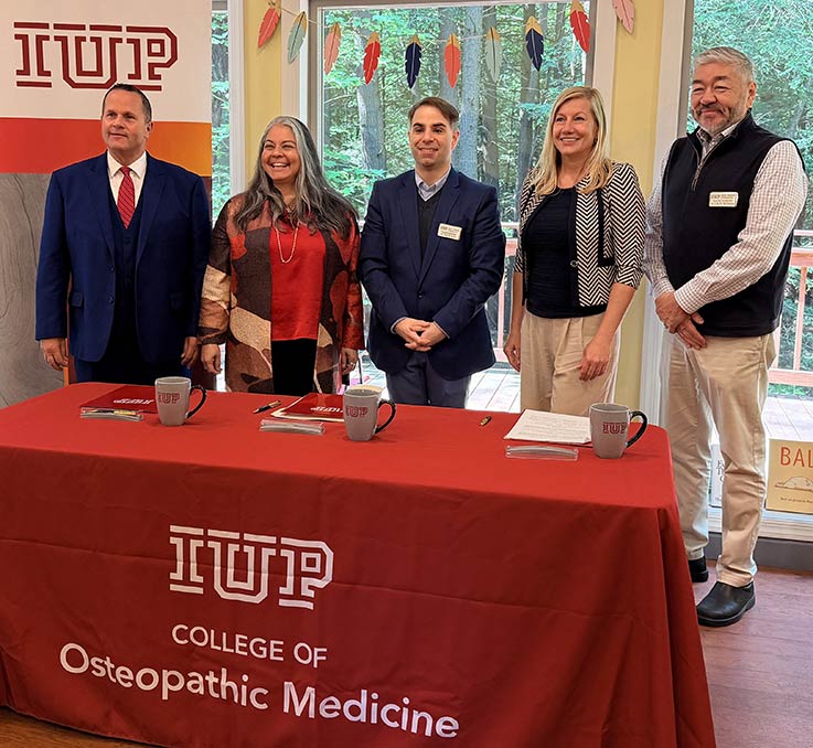 Cambria County Commissioner Tom Chernisky, IUP COM Founding Dean Miko Rose, IUP COM Founding Associate Dean of Clinical Affairs and Graduate Medical Education Ryan Smith, Founder and Executive Director of Small Town Hope Mandi Paronish, IUP COM Founding Associate Dean of Pre-Clinical Affairs Luke Mortensen