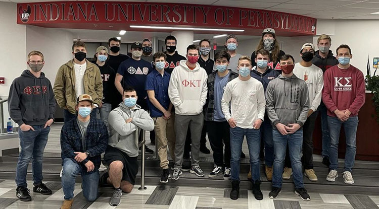 Half the Interfraternity Council chapters gathered in Elkin Hall (the other half were in Folger Student Center) for a meet-the-chapters night before recruitment began.