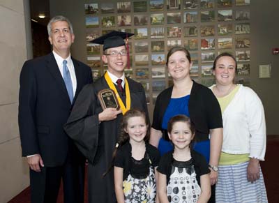 lee_mayhle_scholarship_2012_400