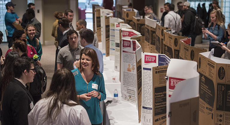 Poster sessions at the Undergraduate Scholars Forum