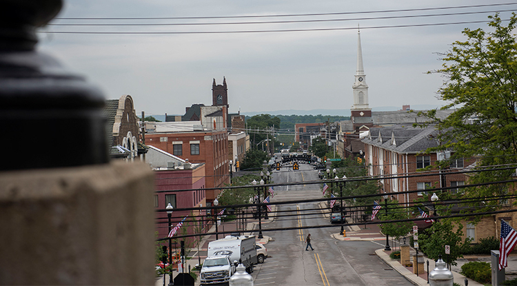 IUP Students to Provide Service to Indiana County Agencies, Organizations Through Into the Streets