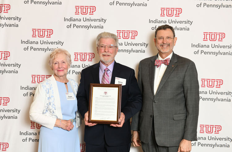 IUP Council of Trustees Present Resolution of Appreciation to Pickering 