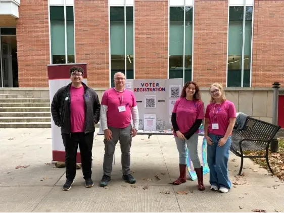 Center for Civic Dialogue Holds Voter Registration Drive