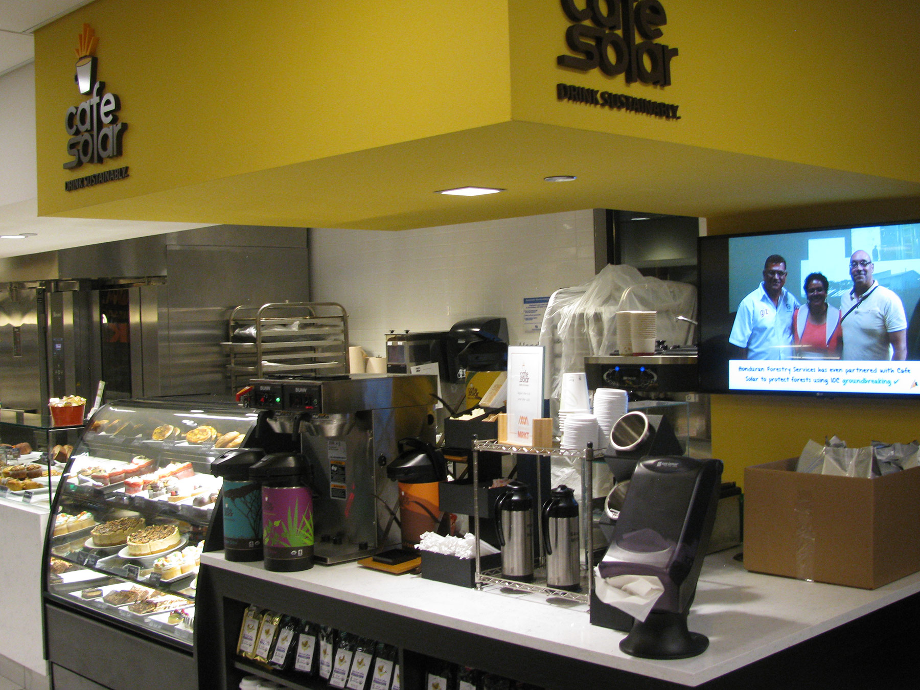 Cafe Solar storefront