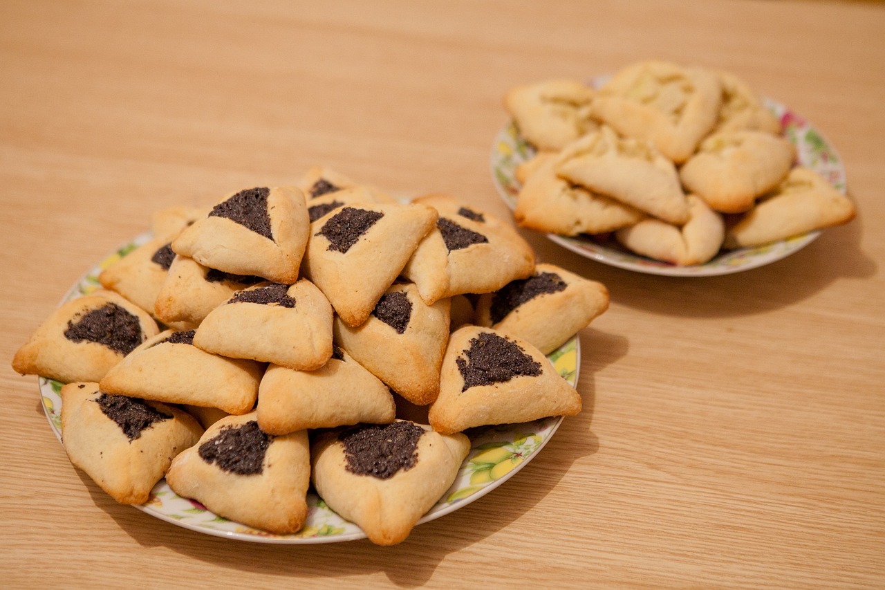 A tray of purim cookies