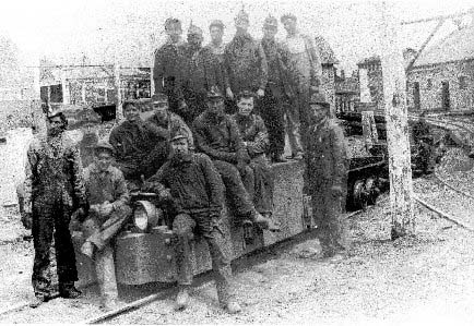 Miners at Windber Mine No. 35 in 1905