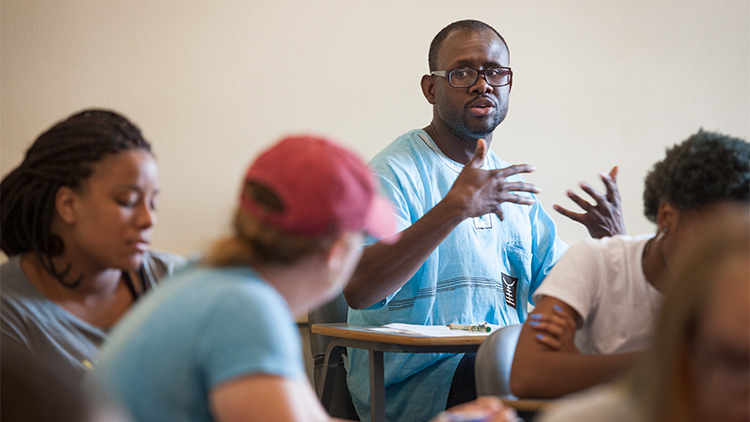 Students discuss a topic in a Pan African Studies classroom