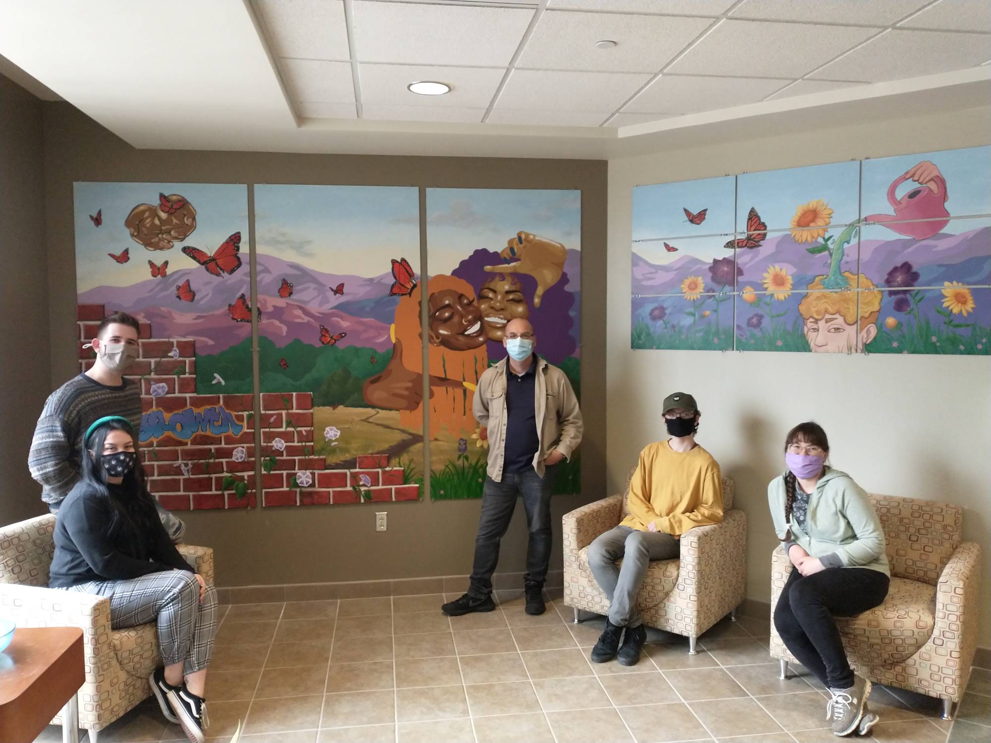 Art installation with Natalie Sharpless, Davey Beyer (behind Natalie), Professor Ivan Fortushniak, Kaycee Morgan, and Elizabeth Wheeler