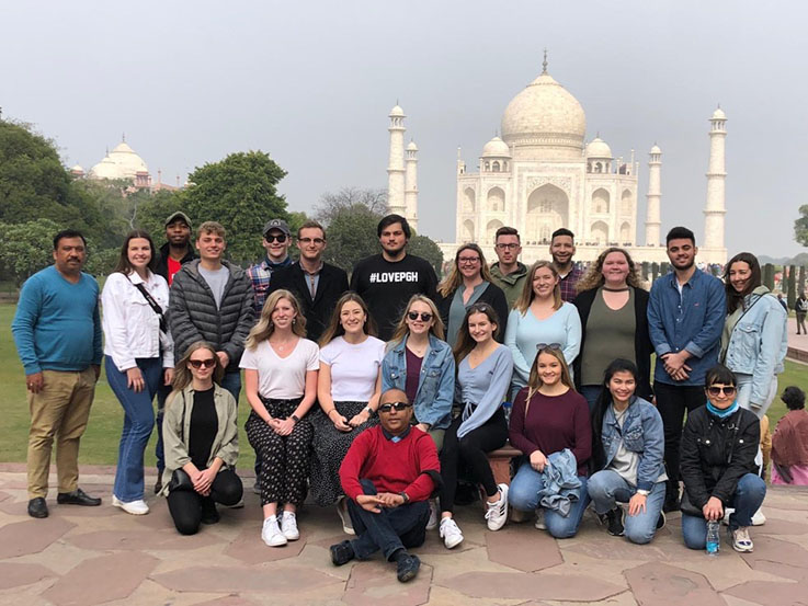 Dr. Prashanth Bharadwaj (front center) and the Discover India 2020 international participants.